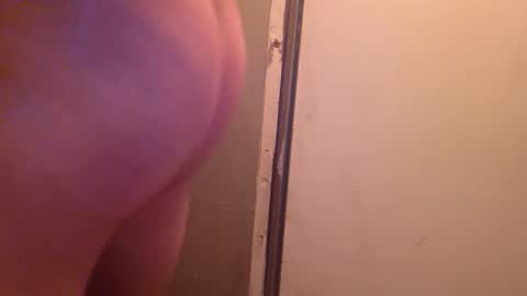 Snapshot of nakednate1780 chatting on October 2025 04:43:02 AM nakednate1780 online show from October 2025 04:43:02 AM