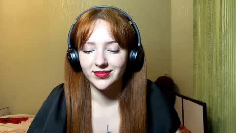 Snapshot of nakitawiggin chatting on February 2026 10:22:02 AM Luna online show from February 2026 10:22:02 AM