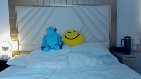 Snapshot of nalah_gomez_ chatting on January 2025 06:19:02 PM Nalah online show from January 2025 06:19:02 PM