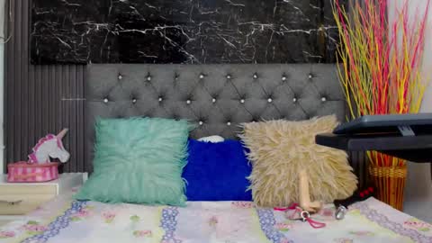 Snapshot of nalaroy chatting on January 2025 07:17:02 AM NALAROY online show from January 2025 07:17:02 AM