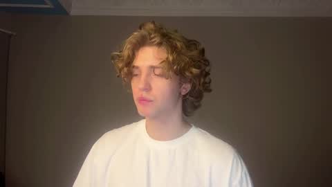 Georges online show from November 2025 08:19:02 PM