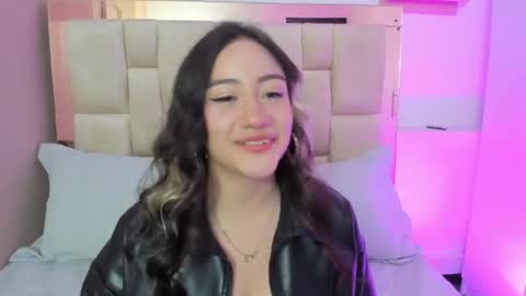 Nana online show from December 2025 03:24:02 AM