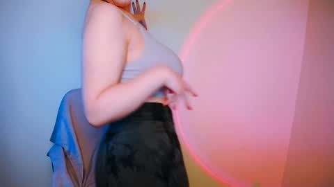 Snapshot of nanafey chatting on December 2024 04:10:01 PM your candy online show from December 2024 04:10:01 PM