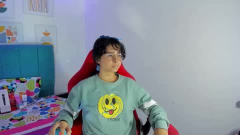 nanami_owo online show from September 2025 02:35:01 AM