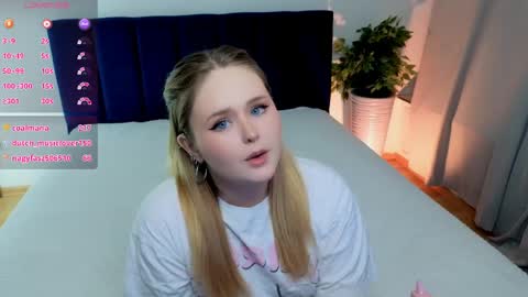 Maeve online show from April 2026 08:39:02 PM