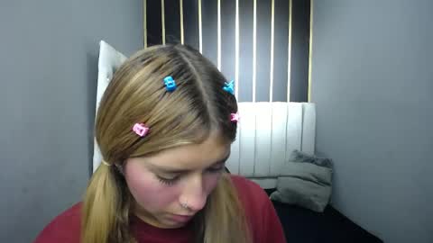 nancy blonde online show from April 2026 12:43:01 PM
