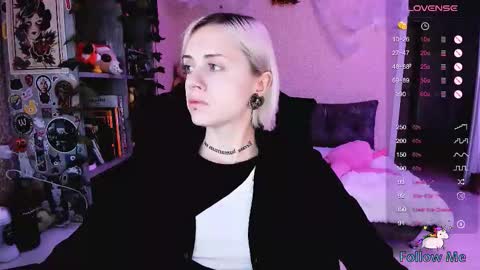 Monday-Friday 12-4 AM and 6-9 AM New York time online show from October 2025 08:13:01 AM