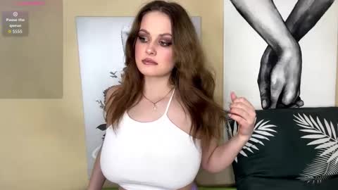 Melisa online show from March 2026 03:25:01 PM