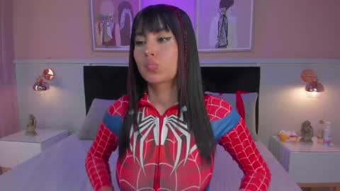 Naoko online show from January 2025 12:57:02 PM