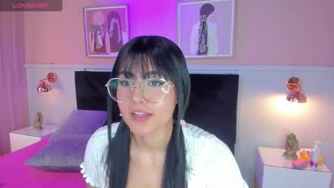 Naoko online show from February 2025 06:53:01 PM