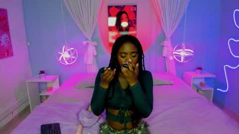 Snapshot of naomi_campell chatting on February 2026 07:35:01 PM Naomi online show from February 2026 07:35:01 PM