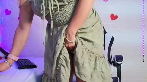 Naomi online show from November 2025 12:34:01 PM