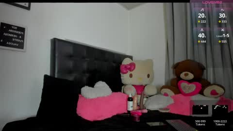 naomi_kobayashi online show from April 2026 11:22:02 PM