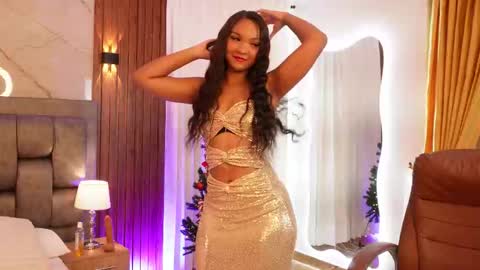 Naomi online show from December 2025 12:11:02 PM