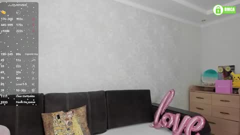 Naomi online show from March 2025 03:05:02 PM