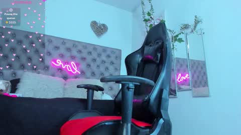 Snapshot of naomi_viper_ chatting on October 2025 11:14:02 AM Naomi online show from October 2025 11:14:02 AM