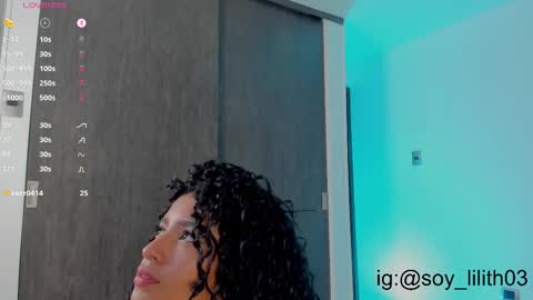 Naomi  online show from October 2025 02:54:02 AM