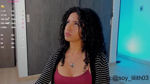 Naomi  online show from October 2025 01:39:01 AM