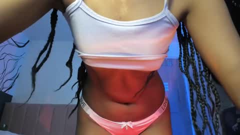 Naomii online show from February 2025 07:15:02 AM