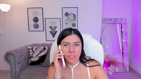 Snapshot of naomii_campbell_ chatting on January 2025 04:28:02 PM Naomi Campbell online show from January 2025 04:28:02 PM