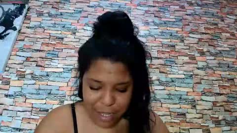 Snapshot of naomii_campbelll chatting on April 2026 09:28:01 PM Naomi Campbel online show from April 2026 09:28:01 PM