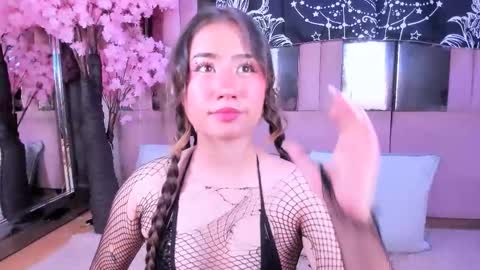 Snapshot of naomii_star chatting on January 2026 09:31:02 PM online show from January 2026 09:31:02 PM