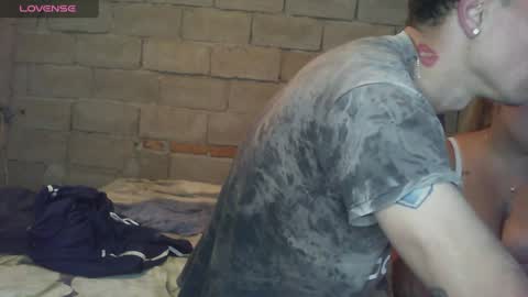 Snapshot of naomisimon chatting on January 2025 10:08:02 PM bellas2012 online show from January 2025 10:08:02 PM