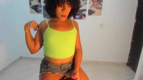 Snapshot of naomiwildburn chatting on February 2025 04:13:02 PM naomiwildburn online show from February 2025 04:13:02 PM