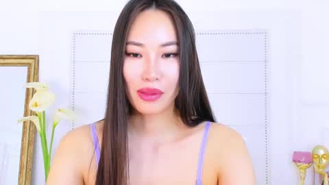 Naomi online show from March 2025 05:23:02 AM