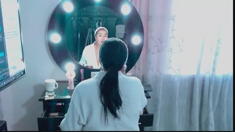 Naomy online show from March 2026 12:10:02 PM