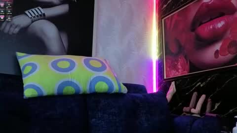 Naomy Cole online show from October 2025 12:24:02 AM