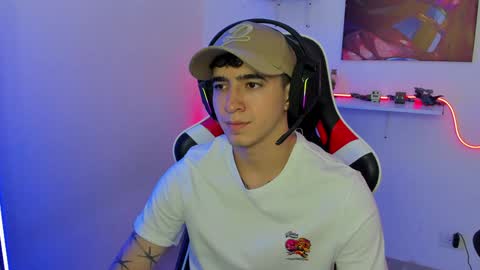 sebastian online show from February 2025 06:24:01 AM