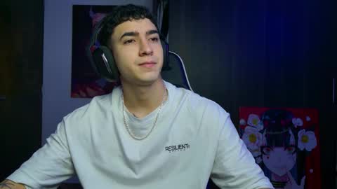 sebastian online show from November 2025 04:12:02 AM