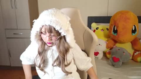 Snapshot of naree_masaki chatting on November 2025 01:28:02 PM Naree online show from November 2025 01:28:02 PM