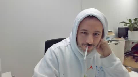 nassobout online show from February 2025 09:42:02 PM