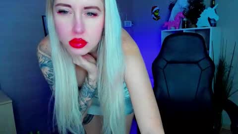 Snapshot of nastasya_cute chatting on January 2026 01:44:01 AM Nastya online show from January 2026 01:44:01 AM