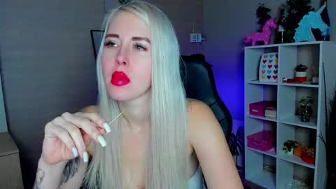 Snapshot of nastasya_cute chatting on January 2026 01:54:02 AM Nastya online show from January 2026 01:54:02 AM