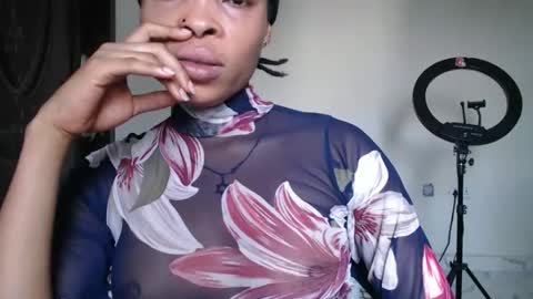 Snapshot of nastie_cumlover chatting on December 2025 09:58:02 AM bella online show from December 2025 09:58:02 AM