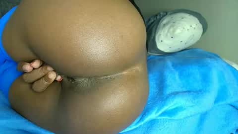 Snapshot of nasty_sweet_holes chatting on December 2025 08:16:02 PM NESTER online show from December 2025 08:16:02 PM