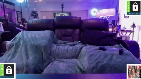 Snapshot of nastypartycple9880 chatting on January 2025 10:02:01 AM NastyPartyCouple online show from January 2025 10:02:01 AM