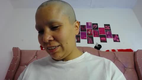 nat_evans8 online show from March 2026 03:23:02 AM