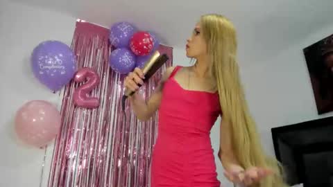 natacha_ferrer1 online show from November 2025 12:56:01 PM