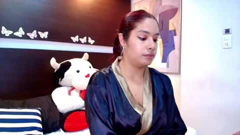 Snapshot of natalia_cartier chatting on June 2026 12:32:02 AM Natalia. online show from June 2026 12:32:02 AM