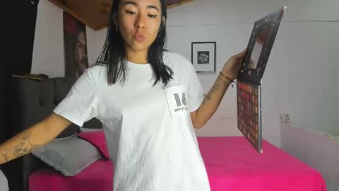 Snapshot of nataliaa05 chatting on March 2025 03:46:02 AM Nati online show from March 2025 03:46:02 AM