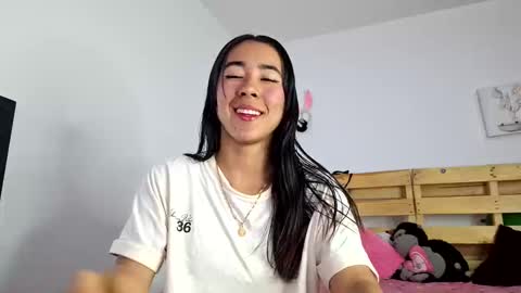 Snapshot of nataliaa05 chatting on October 2025 01:33:02 AM Nati online show from October 2025 01:33:02 AM