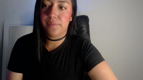 natalia online show from April 2026 04:43:02 PM