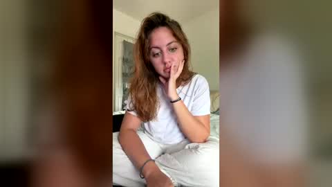 Natalia Bella online show from June 2026 03:22:01 AM