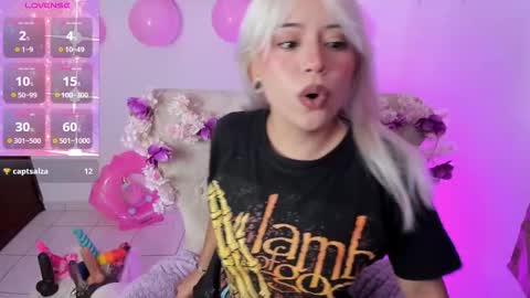 Nataliua Henao online show from November 2025 03:34:02 PM