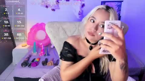 Snapshot of nataliahenao_69 chatting on July 2026 10:50:02 PM Nataliua Henao online show from July 2026 10:50:02 PM
