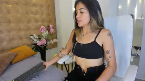   online show from February 2026 09:29:02 PM